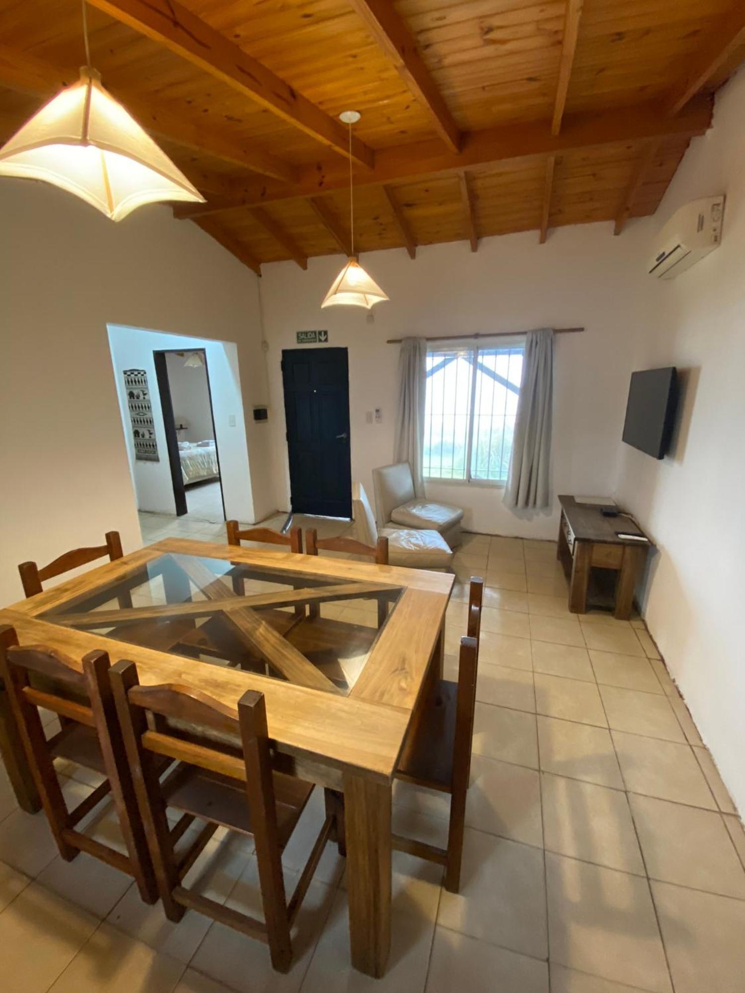 Pioneros Lodge *